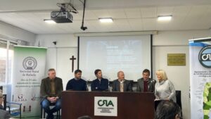 Presentacion-lecheria-CRA-Bichos-de-Campo-768x432