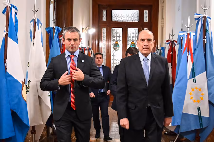 LOS PERONCHOS