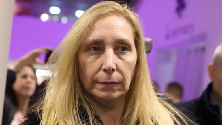 LA BRUJA