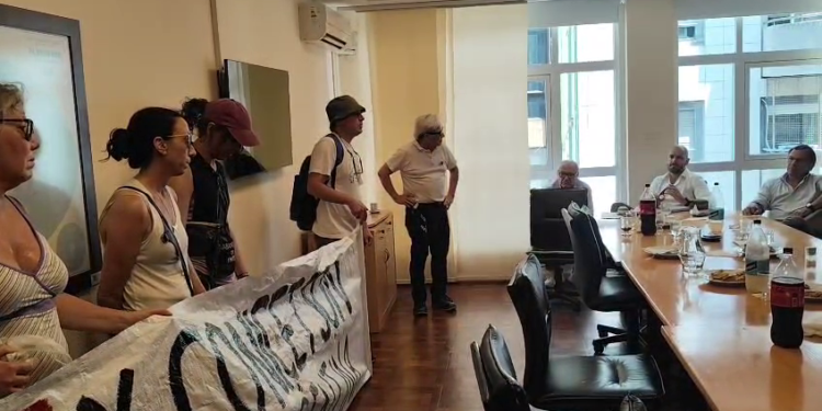 TRABAJADORES DE INTA