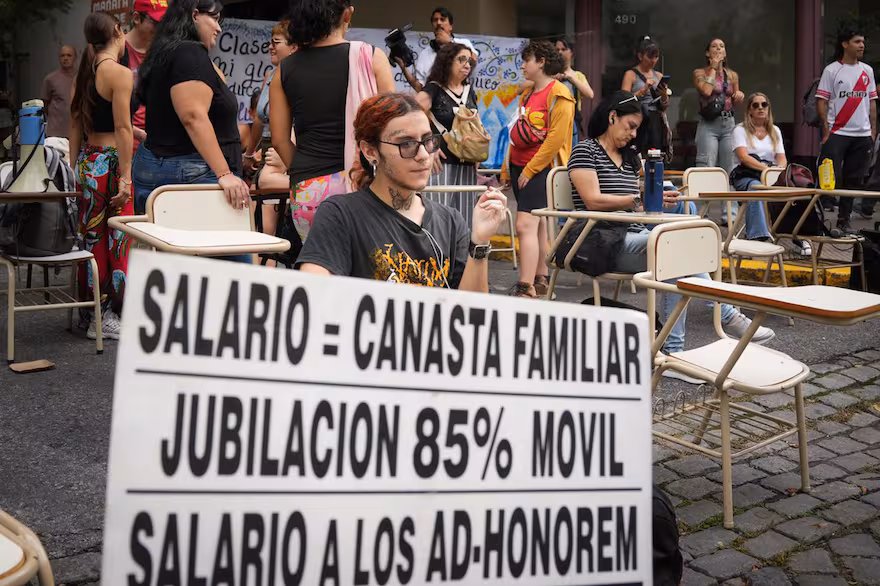 UNIVERSITARIOS