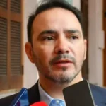 CORRIENTES: VALDES SE LAVA LAS MANOS POR LA CRISIS DE LOS MUNICIPIOS Y PIDE MAS AJUSTE SALARIAL: «SABER DECIR QUE NO»