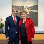 EL FMI OBLIGO A MILEI A LIBERAR MAS PESOS Y REGULAR LA TASA PARA ESTABILIZAR LA ECONOMIA