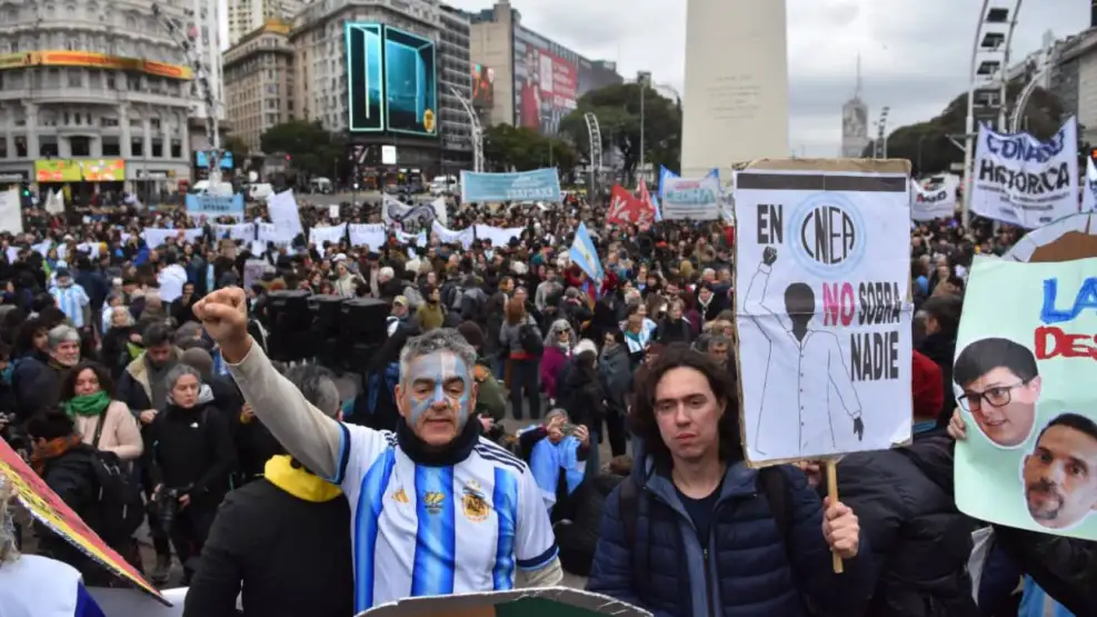 BANDERAZO