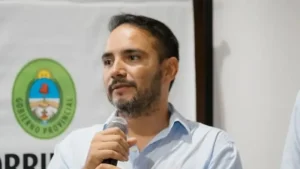 CHICO DELINCUENTE