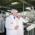 PASO DE TENER 300 EMPLEADOS A PARALIZAR SU PRODUCCION: EL DRAMATICO FINAL DE UNA CONOCIDA MARCA DE GALLETITAS