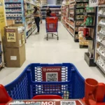 SE DESPLOMA EL CONSUMO CON MILEI: CAYO UN 15% EN SUPERMERCADOS RESPECTO A 2023
