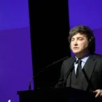 FUERTE REPUDIO CONTRA MILEI POR PEDIR «HOGUERA» PARA PERIODISTAS